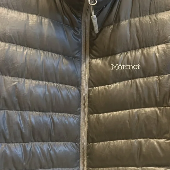 Marmot 800 Fill Vest - Picture 7 of 7